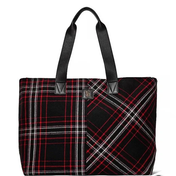 Victorias Secret Plaid Tote Bag With Black & | Mercari 🎉NWT Victoria’s Secret Plaid Tote display picture 1